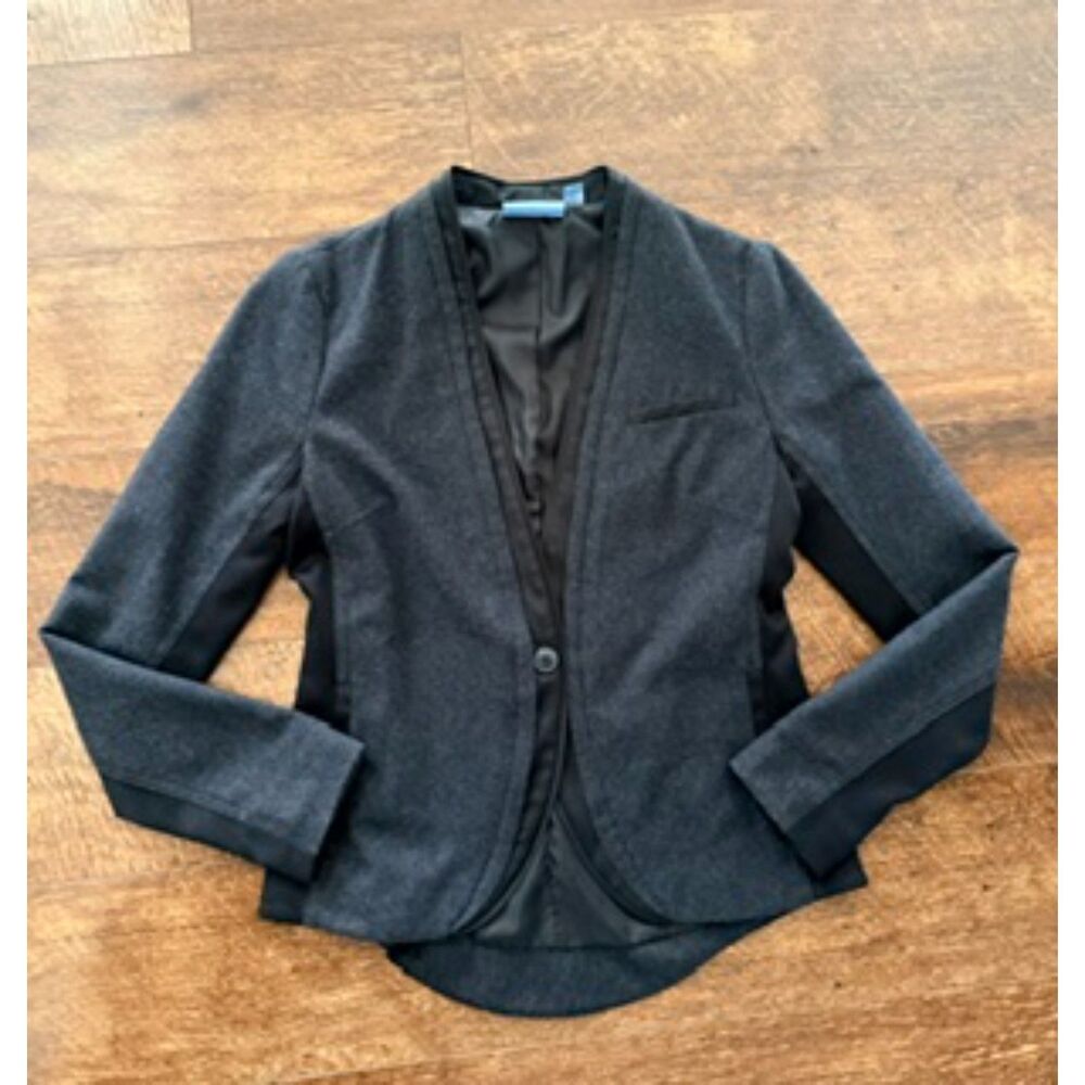 Vera Wang Womens wool poly cutaway Blazer